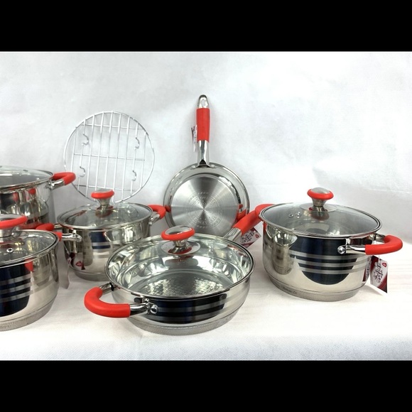Cookware Set - Picture 2 of 9